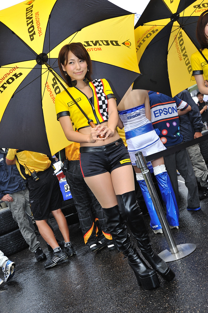 2011年SuperGT第5戦鈴鹿サーキット レースクイーン画像集グリッド編