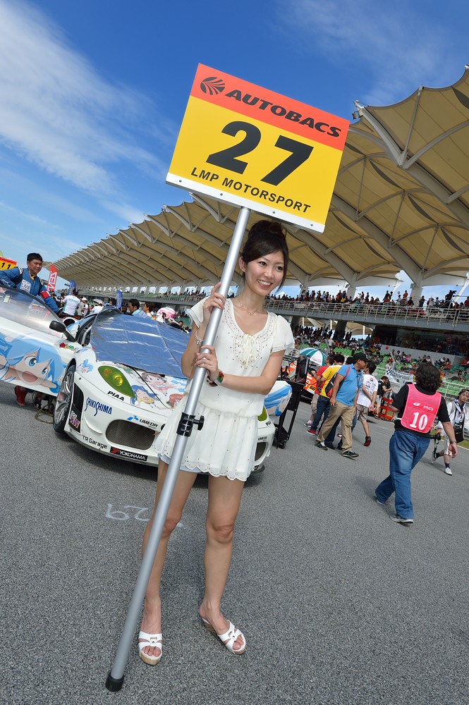 【高画質！】2012年SuperGT第3戦マレーシアセパンサーキットレースクイーン画像