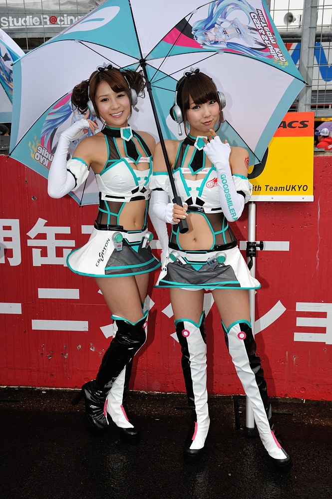 2012年SuperGT第8戦ツインリンクもてぎ レースクイーン画像集