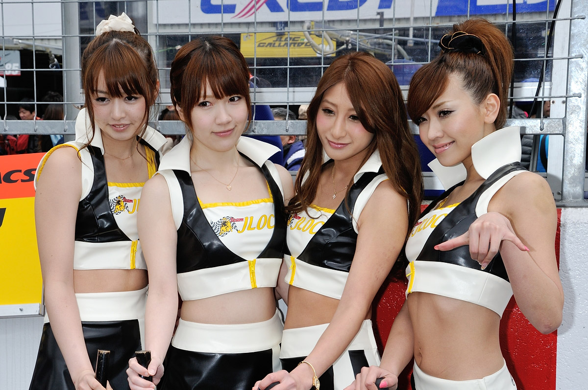 【高画質！】2012年SuperGT開幕戦岡山国際サーキットレースクイーン画像集